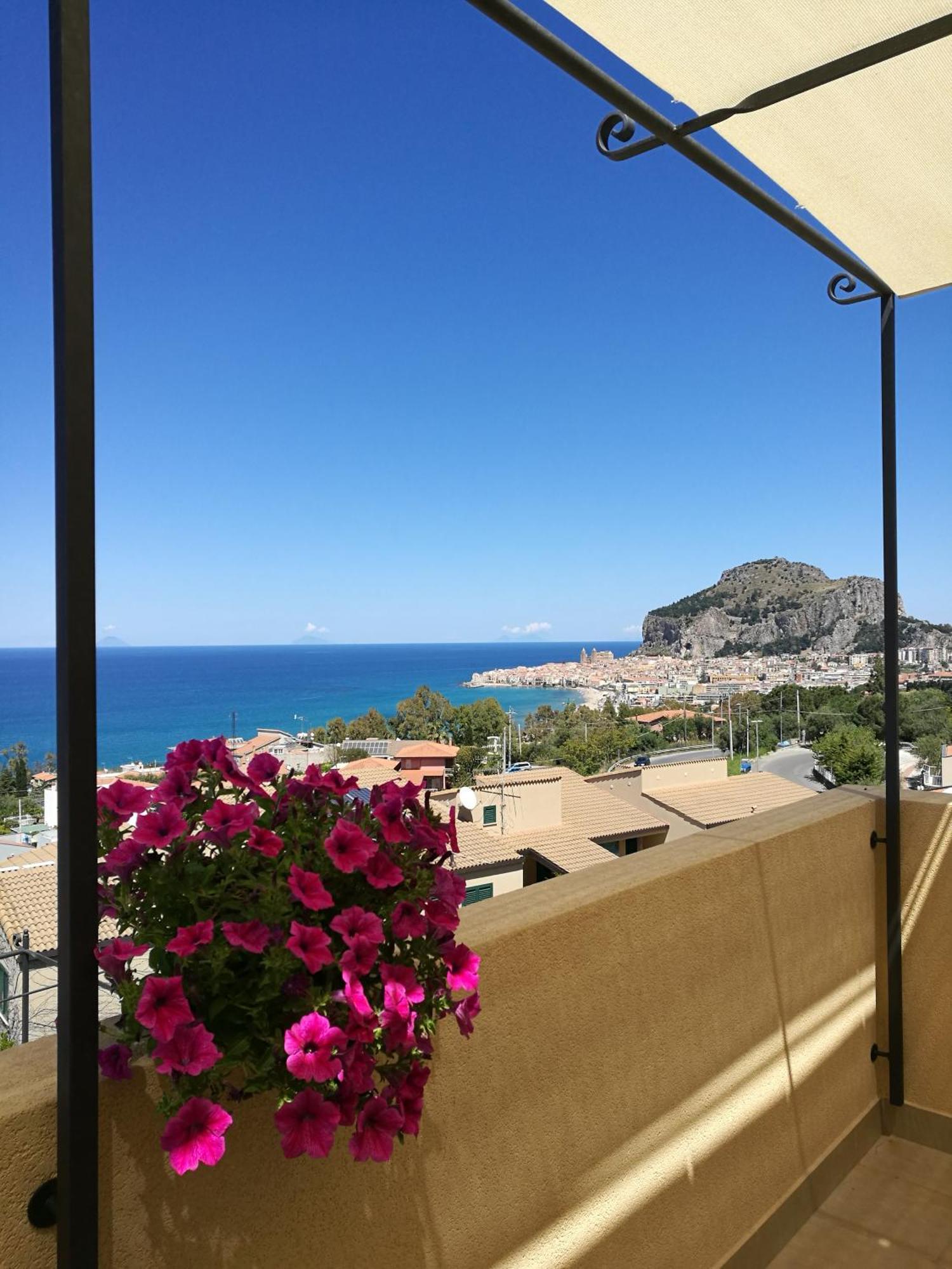 Apartmán Casa Panoramica Santa Lucia Cefalù Exteriér fotografie